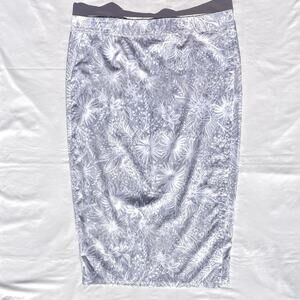 RipSkirt Hawaii Length 3 Wrap Skirt Womens XXL Gray Floral